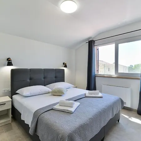 Romantic With Pool, And Whirpool, Sauna, Near Sandy - By Traveler Tourist Agency Krk Id 2379 Bedroom 3 Вилла *
