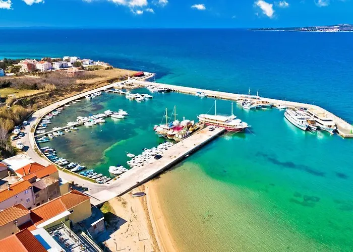 Romantic With Pool, And Whirpool, Sauna, Near Sandy - By Traveler Tourist Agency Krk Id 2379 Bedroom 3 Villa Privlaka