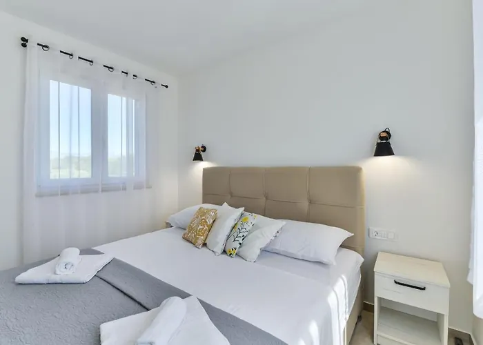 Romantic With Pool, And Whirpool, Sauna, Near Sandy - By Traveler Tourist Agency Krk Id 2379 Bedroom 3