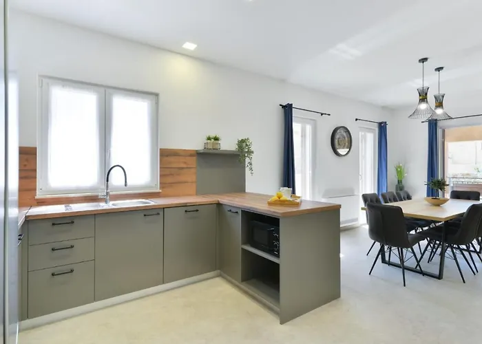 Villa Romantic With Pool, And Whirpool, Sauna, Near Sandy - By Traveler Tourist Agency Krk Id 2379 Bedroom 3 *