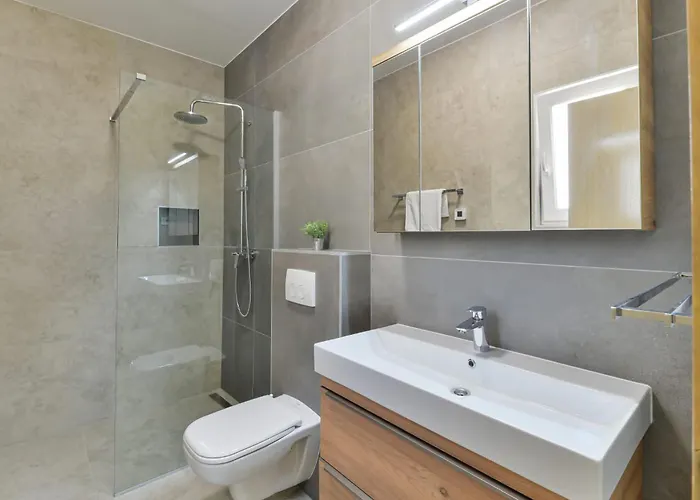 Romantic With Pool, And Whirpool, Sauna, Near Sandy - By Traveler Tourist Agency Krk Id 2379 Bedroom 3 Privlaka